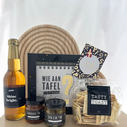 Sinterklaas• Cadeaupakket Unisex• Wie aan Tafel Feestdagen Borrelpakket