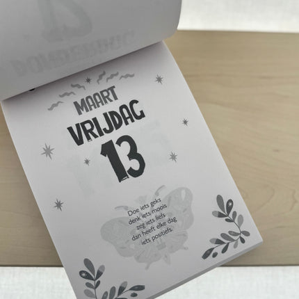 Sinterklaas •Cadeaupakket Dames• Youall Scheurkalender 365 Dagen Positief