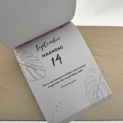 Nieuwjaar •Cadeaupakket Dames• Scheurkalender Mooie Spreuken