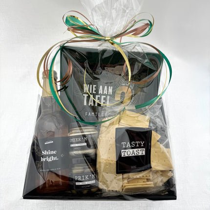 Kerst •Cadeaupakket Unisex• Wie aan Tafel Familie Borrelpakket