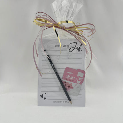 Juf •Cadeaupakket Dames• Notitieblok voor de Juf Maskertje