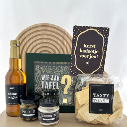 Kerst •Cadeaupakket Unisex• Wie aan Tafel Familie Borrelpakket