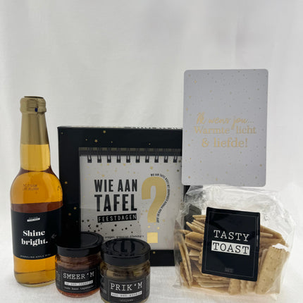 Nieuwjaar •Cadeaupakket Unisex• Wie aan Tafel Feestdagen Borrelpakket