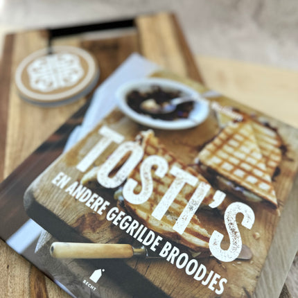 Boeken •Tosti’s & Andere Gegrilde Broodjes•